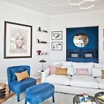 Stylish Estrela Apartment By Lovelystay